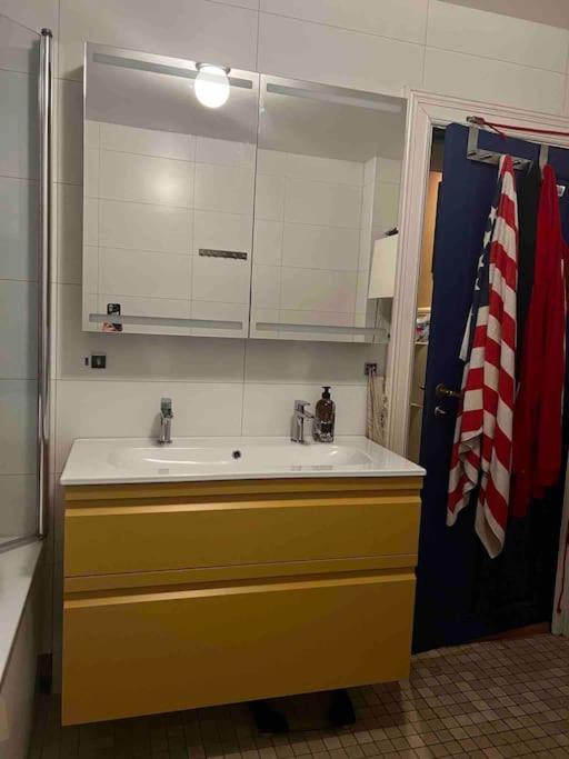 Elegant & Quiet Apartment In Historic House - Prime Location In Oslo West エクステリア 写真
